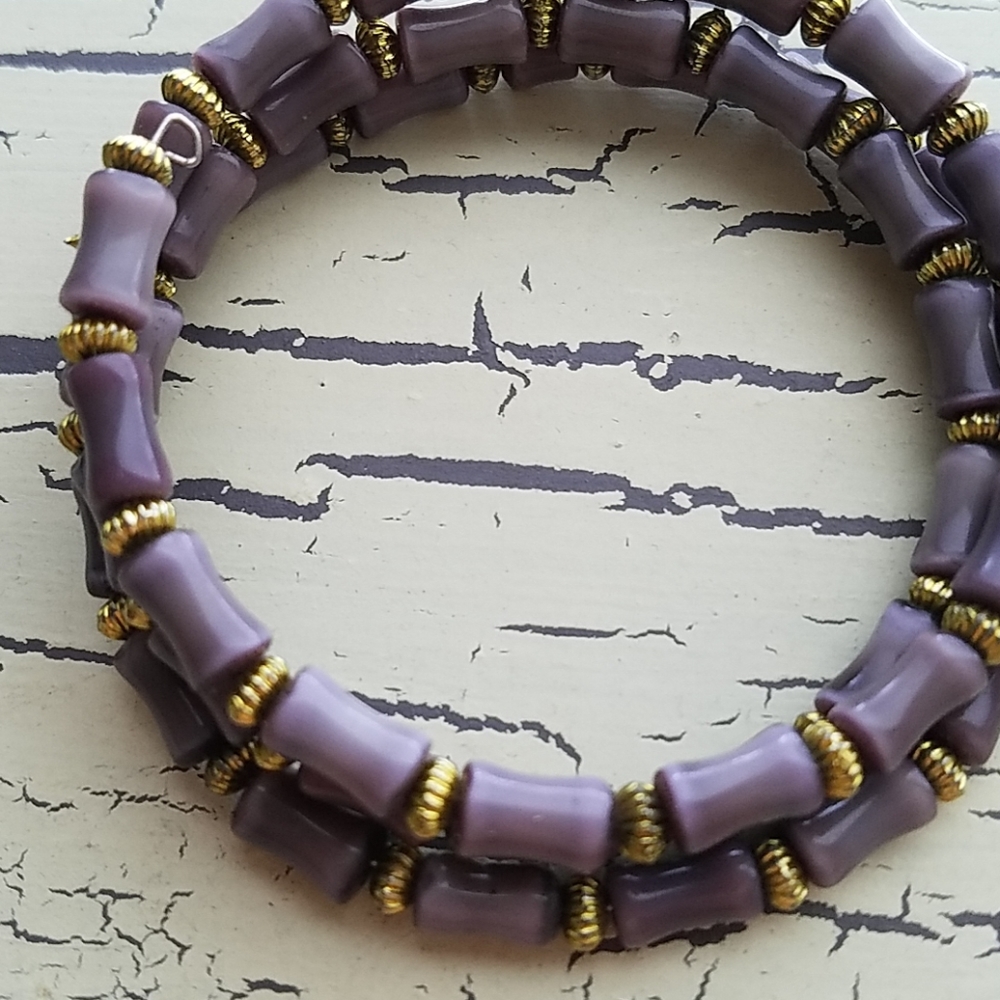 Memory wire Handbeaded Bracelet - Picture 2 of 2